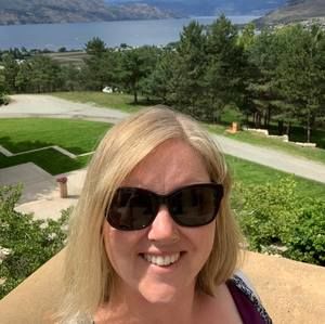 Meet your Posher, Sharon